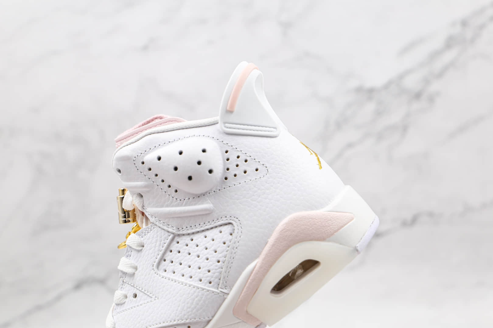 乔丹Air Jordan 6 Retro Gold Hoops纯原版本白粉耳环AJ6篮球鞋原盒原标原档案数据开发 货号：DH9696-100