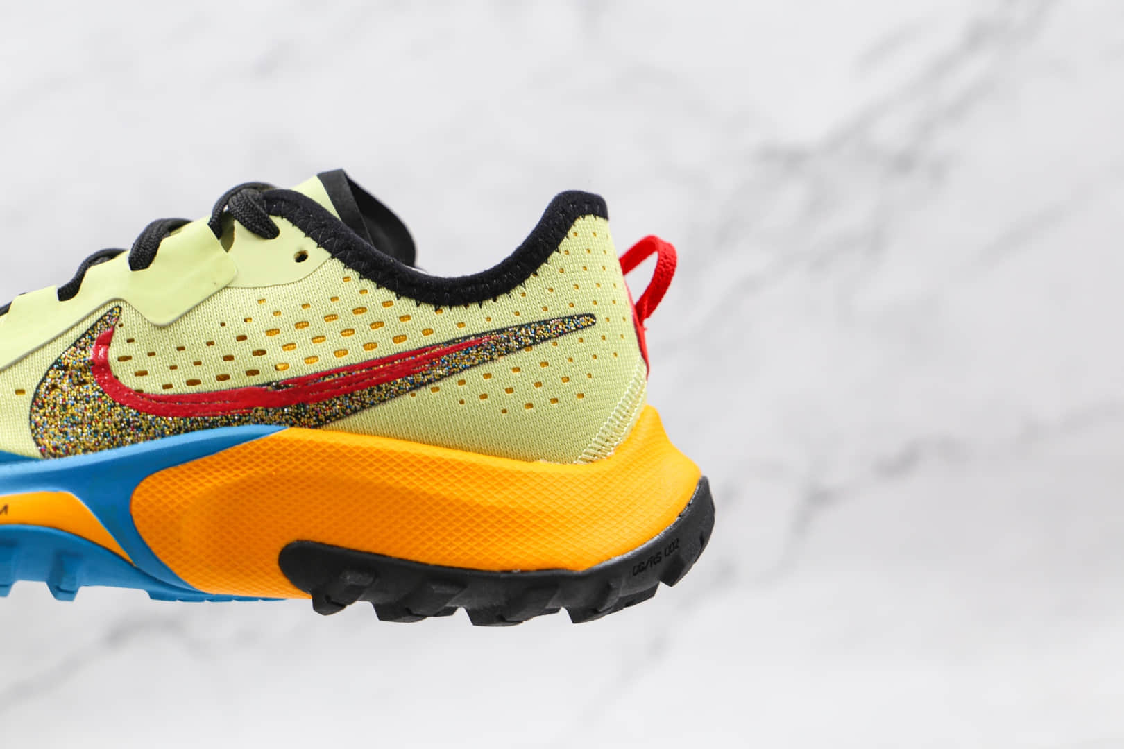 耐克Nike Air Zoom Terra Kiger 7纯原版本越野跑鞋登山鞋黄蓝色内置真Zoom气垫 货号：CW6066-009