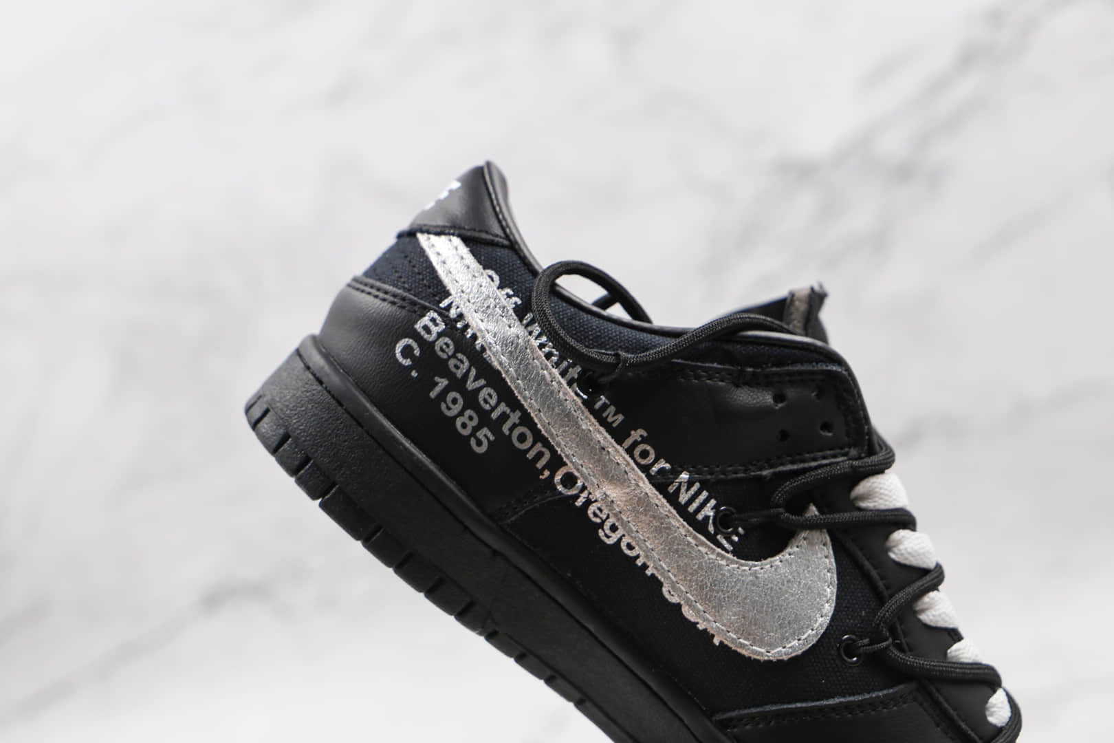 耐克Off-White x Nike Dunk Low “The 50”公司级版本OW联名Dunk低帮板鞋黑紫色原盒原标 货号：DM1602-001