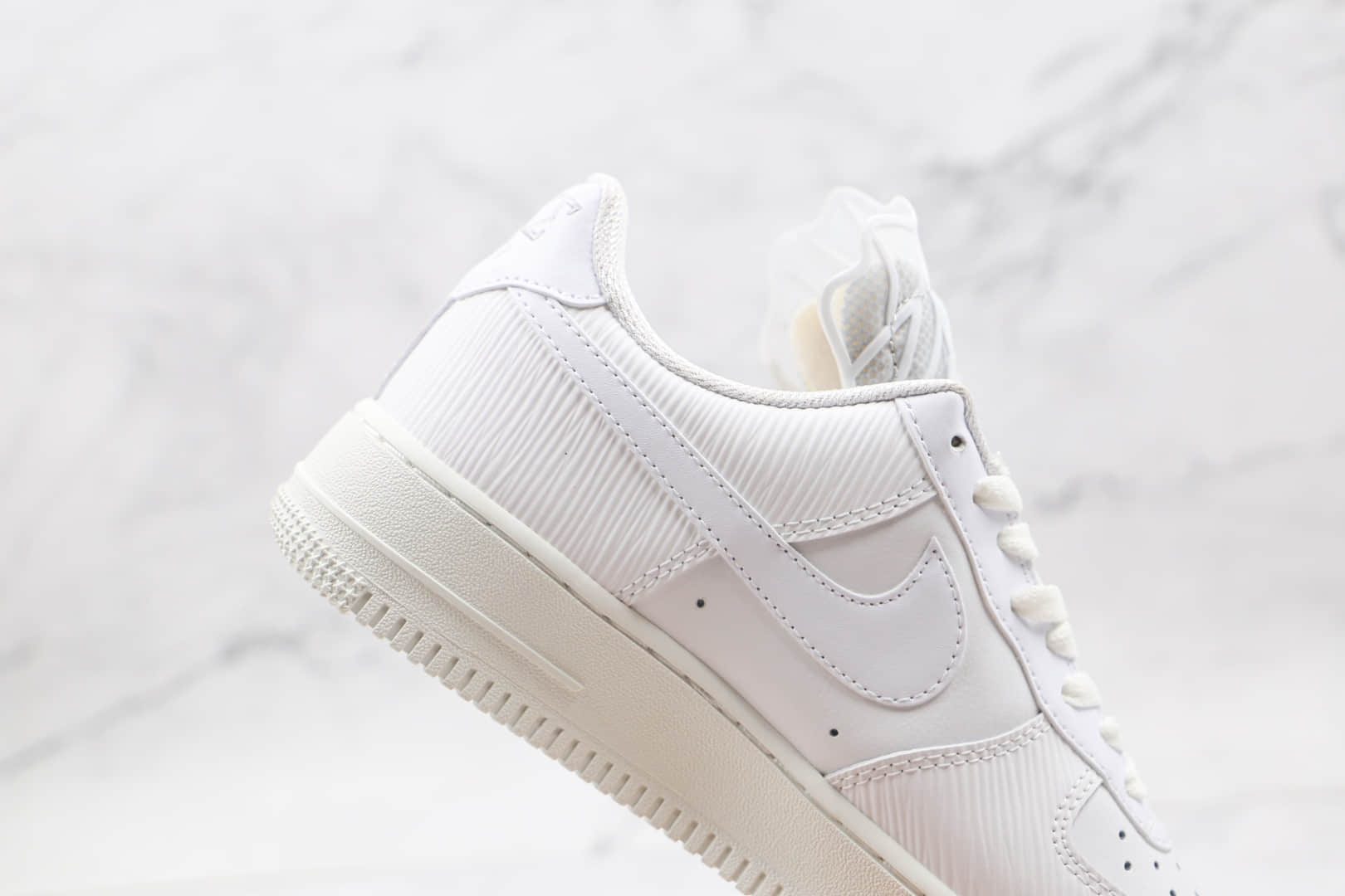 耐克Nike Air Force 1 Low Goddess of Victory纯原版本低帮空军一号白色网纱胜利女神板鞋内置气垫 货号：DM9461-100