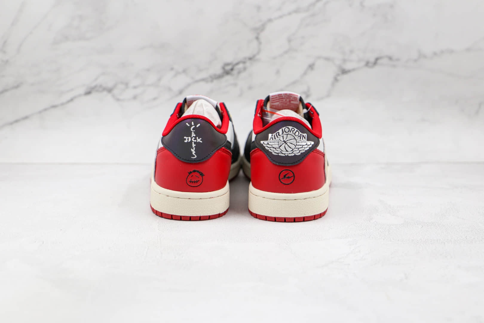 乔丹Air Jordan 1 x Fragment x Travis Scott联名款公司级版本低帮AJ1白红色倒勾板鞋原档案数据开发 货号：CQ4278-088