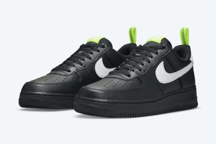 压纹Swoosh！两款全新AF1曝光！ 货号：DO6394-001/DO6394-100