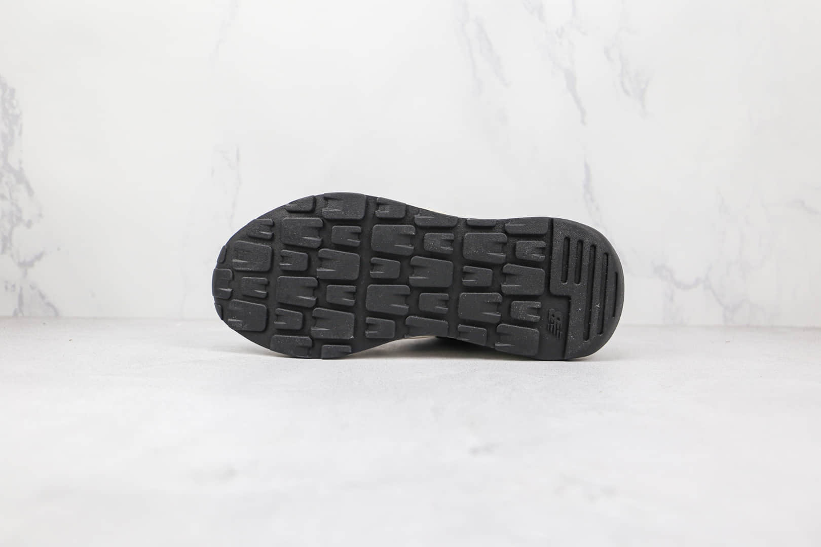 新百伦New Balance 5740纯原版本网面黑白泼墨NB5740慢跑鞋原鞋开模一比一打造 货号：M5740FD1