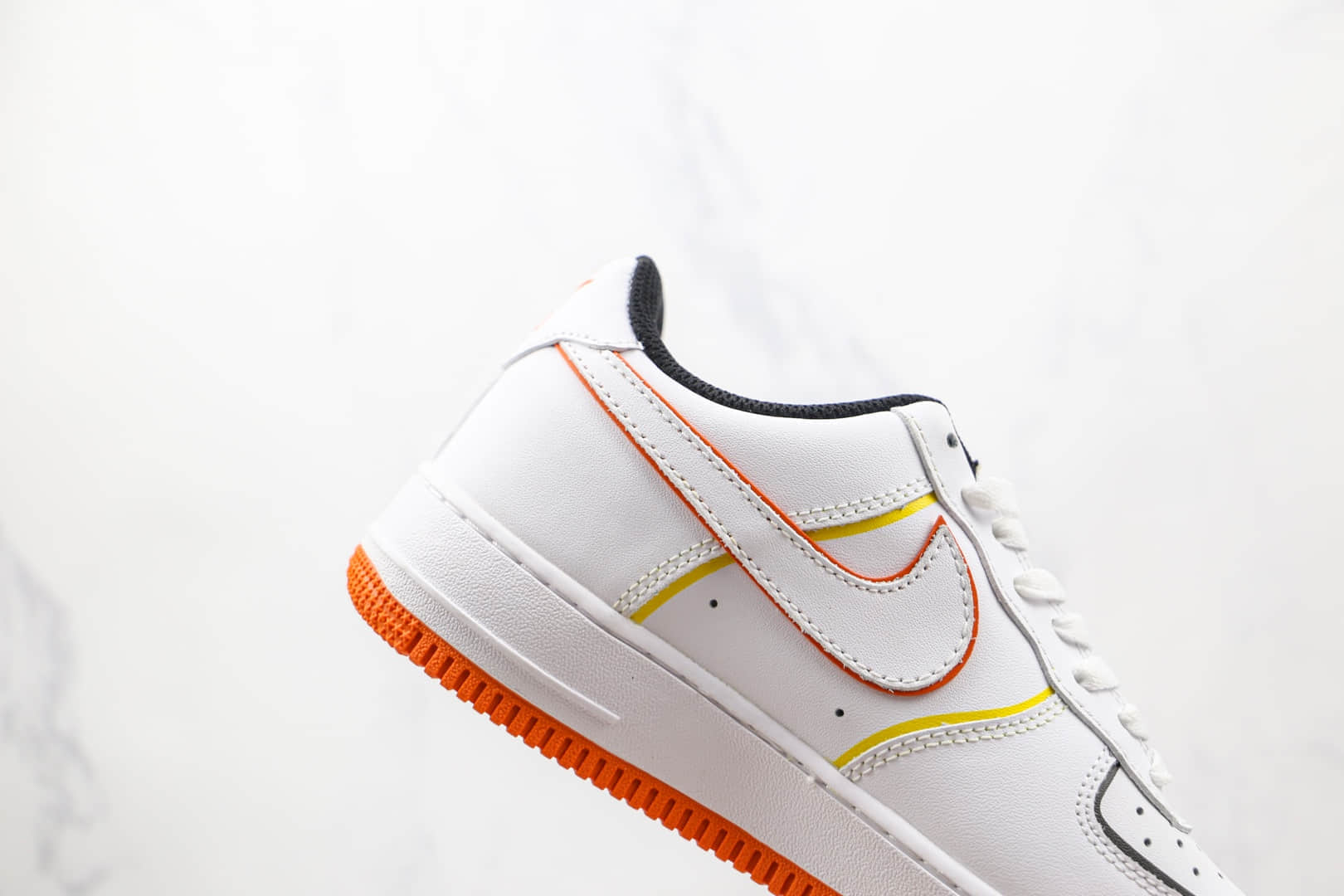 耐克Nike Air Force1 Low纯原版本低帮空军一号火星人限定白橙色板鞋内置Sole气垫 货号：315122-185