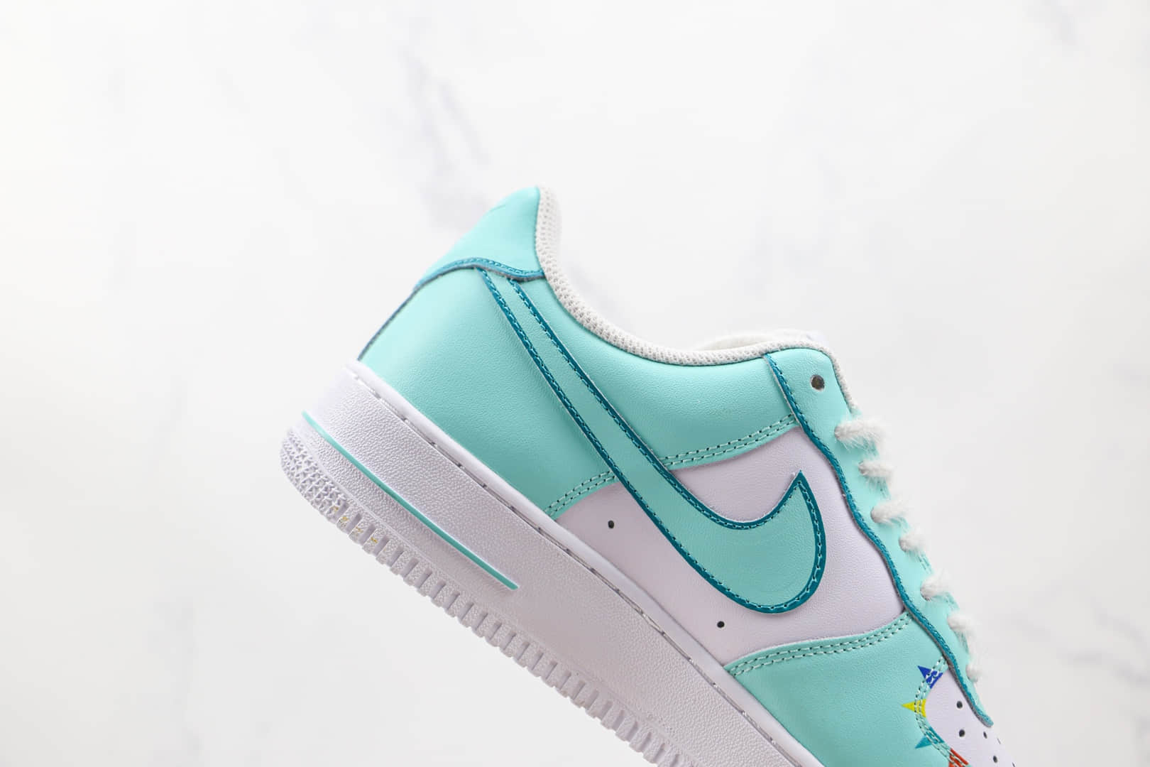 耐克Nike Air Force 1 Low 07纯原版本低帮空军一号蒂芙尼绿气球涂鸦板鞋内置气垫 货号：CW2288-111