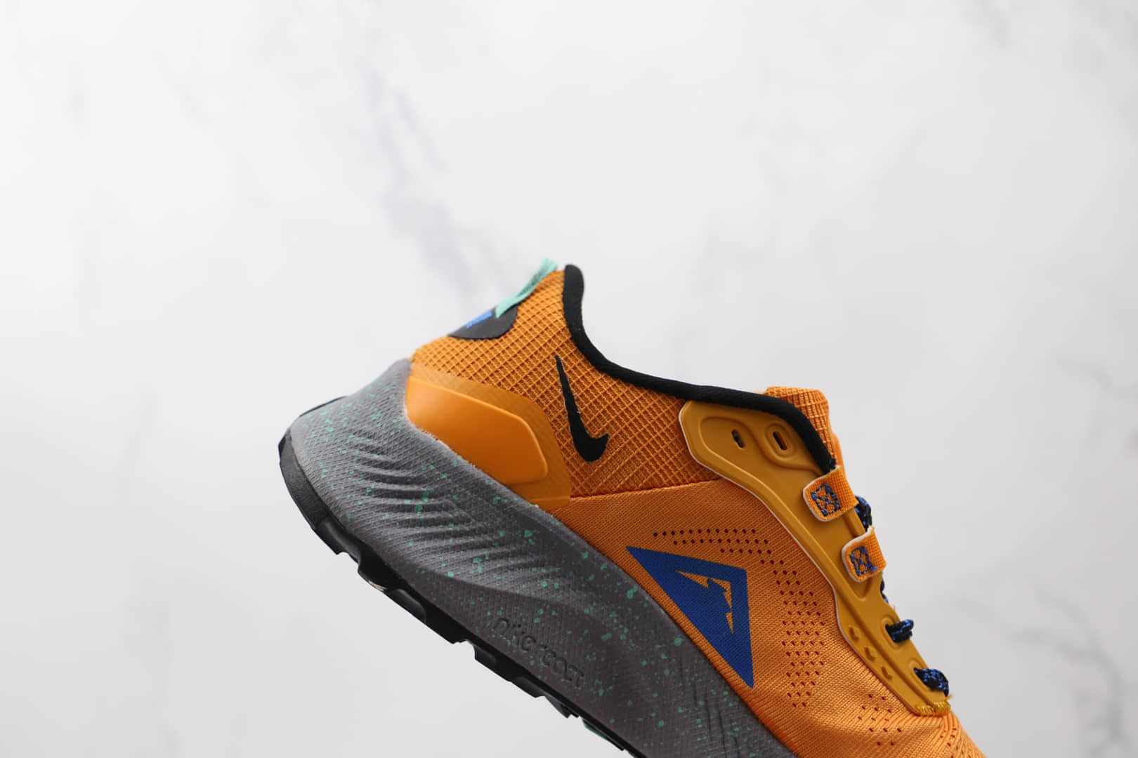 耐克NIKE PEGASUS TRAIL 3纯原版本橙蓝色飞马越野跑鞋原楦头纸板打造 货号：DA8697-800