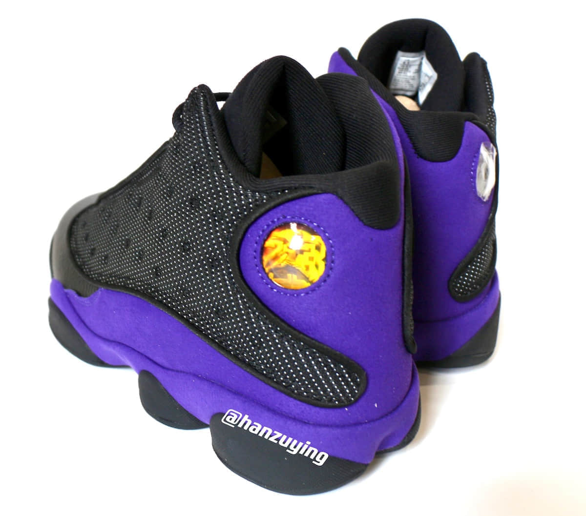 这反光效果一绝！黑紫AJ13最新实物曝光！ 货号：DJ5982-015