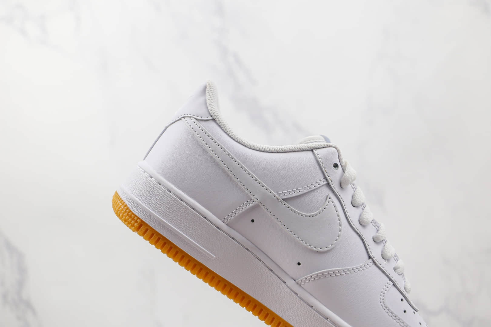 耐克Nike Air Force 1 Low 07纯原版本低帮空军一号白色生胶底板鞋内置气垫 货号：DJ2739-100