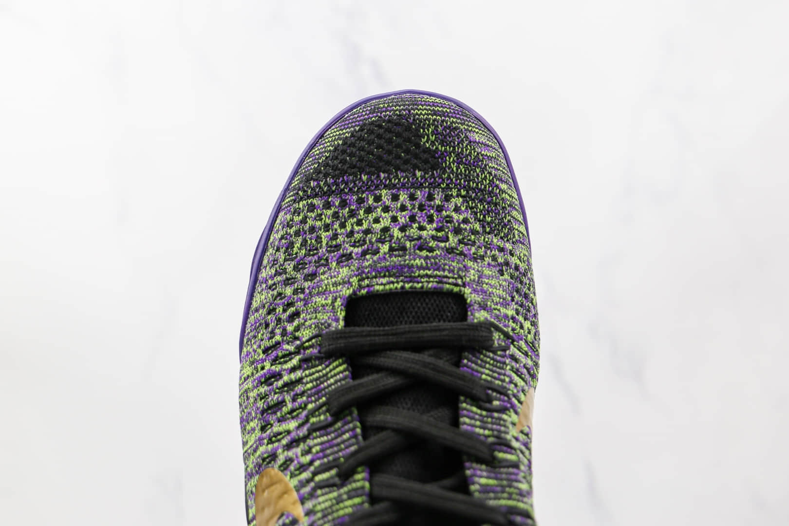 耐克Nike Kobe 9 Low Mamba Moment纯原版本科比9代黑绿紫曼巴时刻篮球鞋支持实战 货号：677992-998