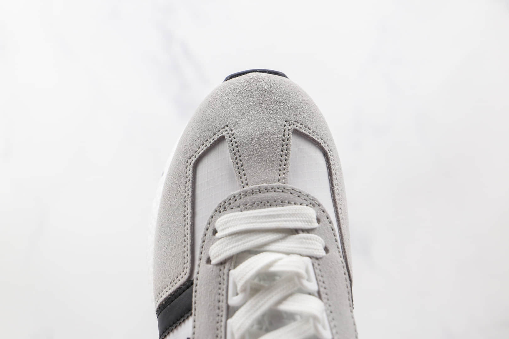 阿迪达斯Adidas RETROPY E5纯原版本黑白色三叶草厚底爆米花跑鞋原楦头纸板打造 货号：Q47001