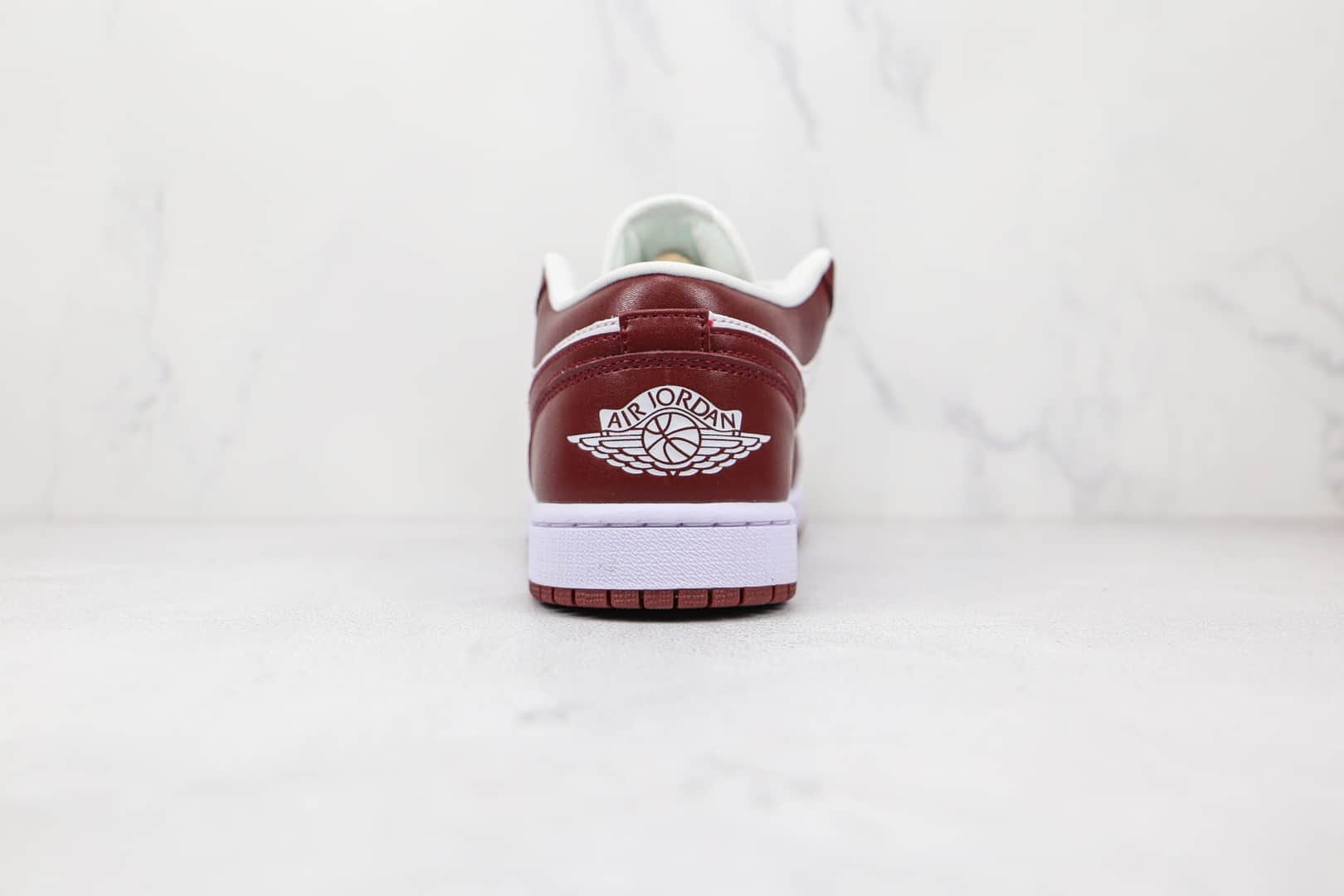 乔丹Air Jordan 1 Low Team Red纯原版本低帮AJ1酒红白色板鞋原档案数据开发 货号：DC0774-116