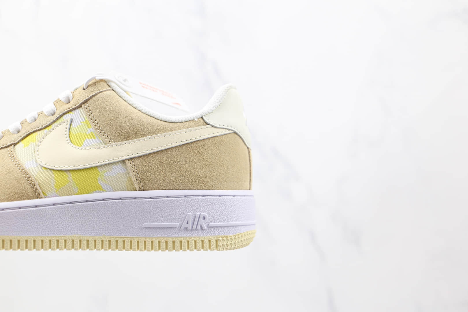 耐克Nike Air Force 1 Low纯原版本低帮空军一号柠檬卡其色板鞋内置气垫 货号：DM9476-700