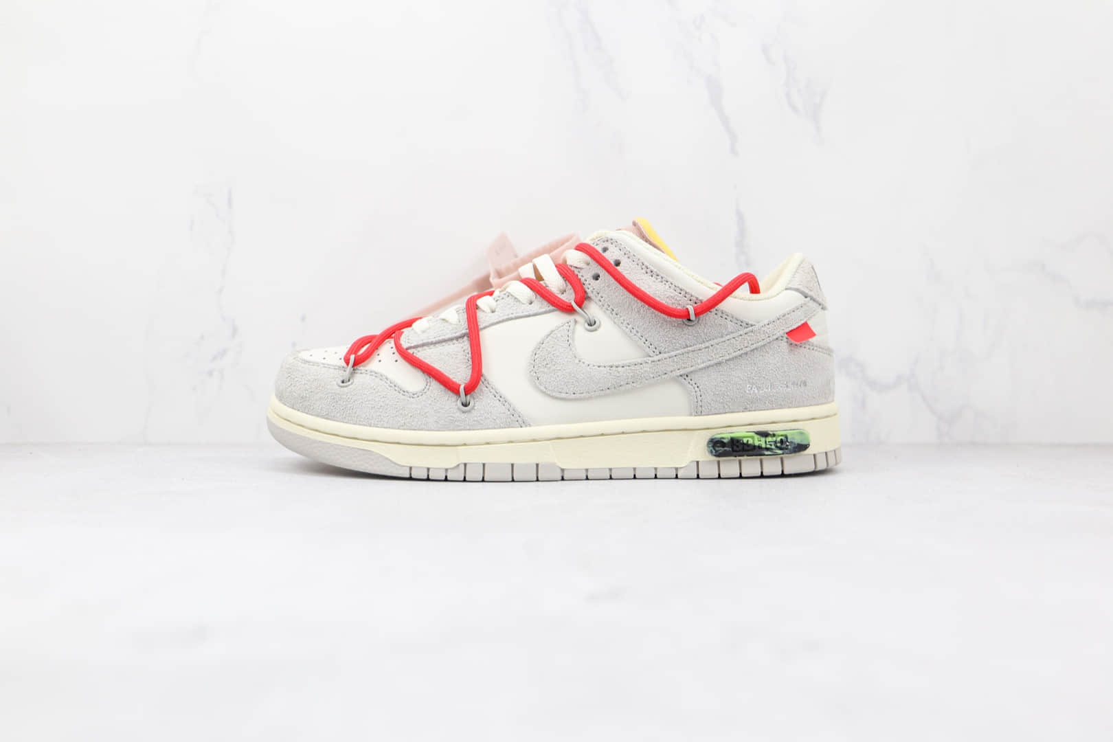 耐克Nike Dunk Low 50 x Off White联名款纯原版本低帮DUNK灰白红色麂皮黑标板鞋原盒原标 货号：DJ0950-118