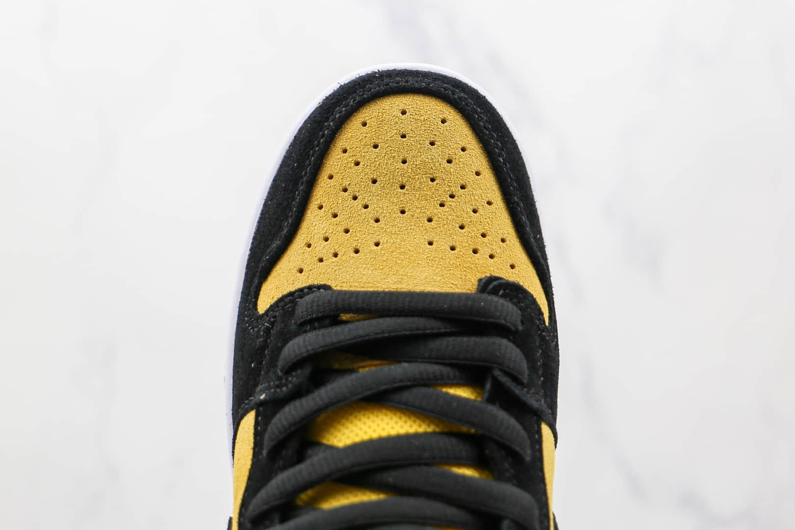 耐克Nike SB Dunk high pro纯原版本高帮SB DUNK麂皮黑黄色板鞋原档案数据开发 货号：DB1640-001
