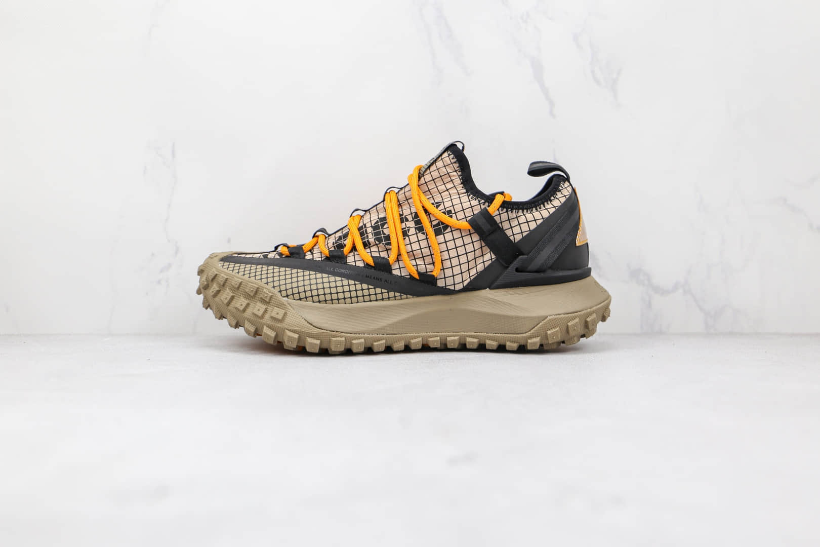 耐克Nike ACG Mountain Fly Low Fossil Stone纯原版本黑黄色网状ACG登山鞋原盒原标原楦头纸板打造 货号：DA5424-200