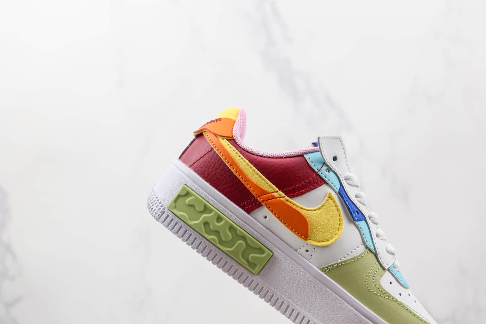 耐克Nike Air Force 1 Fontanka纯原版本低帮空军一号瑞亚彩色拼接板鞋内置气垫 货号：DO6719-100