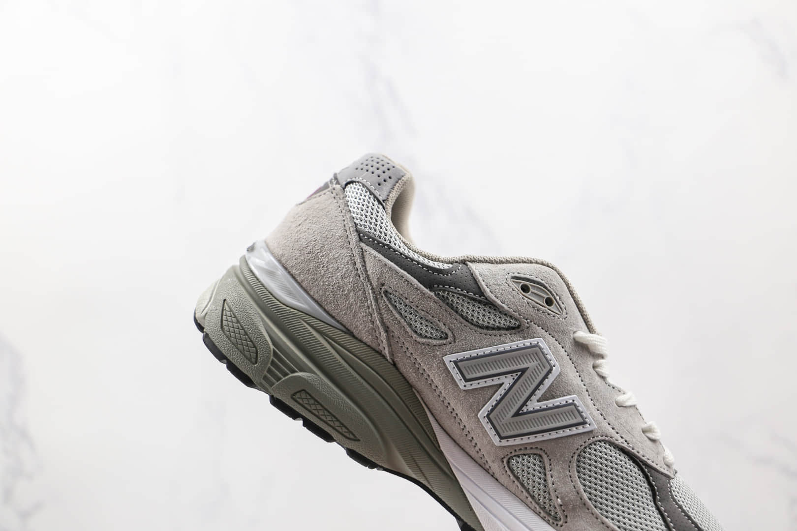 新百伦NEW BALANCE 990v3纯原版本美产灰色复古NB993慢跑鞋原楦头纸板打造 货号：M990GY3