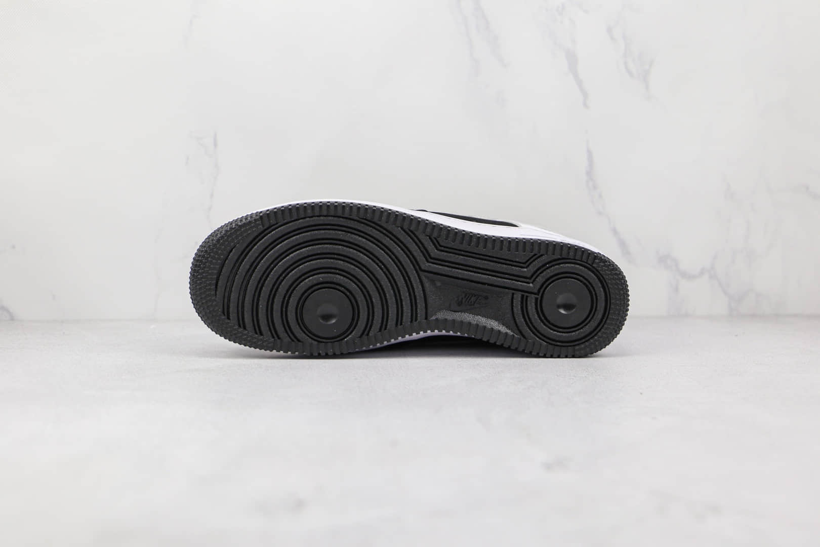 耐克Nike Air Force 1纯原版本低帮空军要好黑白熊猫板鞋内置气垫 货号：554826-116