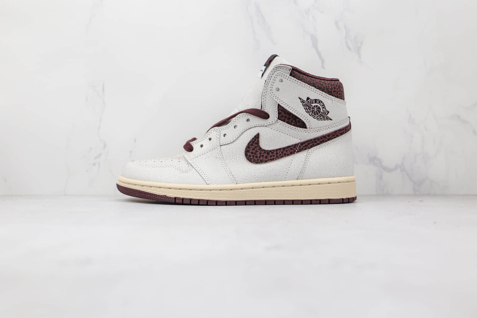 乔丹Air Jordan 1 High OG纯原版本高帮AJ1白酒红色蛇皮纹爆裂纹篮球鞋原楦头纸板打造 货号：DO7097-100