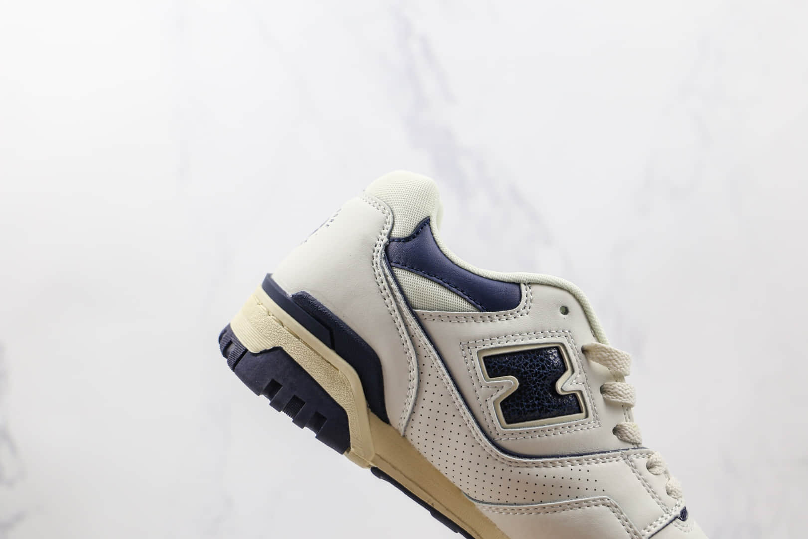 新百伦New Balance BB550纯原版本复古NB550白藏青色板鞋原档案数据开发 货号：BB550ALF