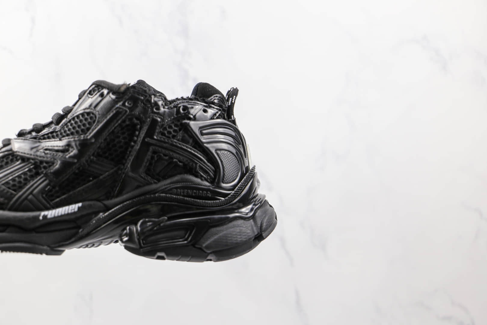 巴黎世家Balenciaga Runner纯原版本七代黑色复古做旧老爹鞋原档案数据开发原盒原标