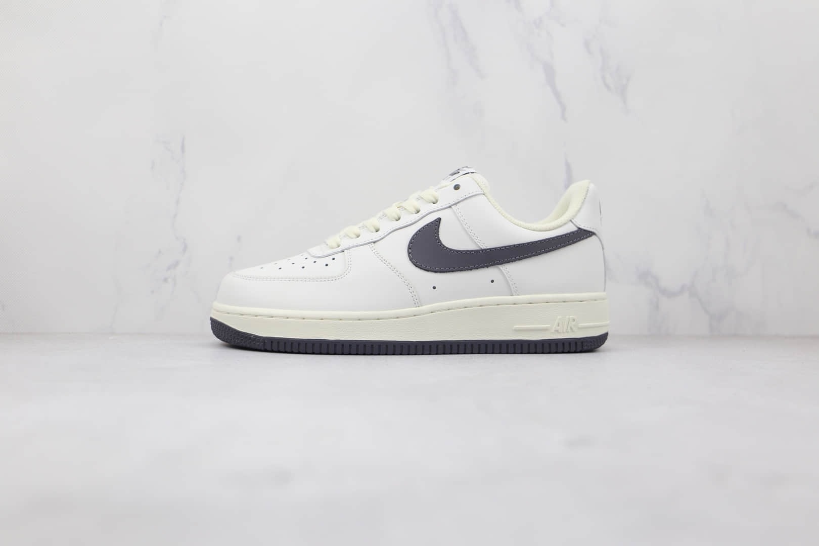 耐克Nike Air Force 1 Low 07纯原版本低帮空军一号奶咖灰色炫彩勾板鞋原楦头纸板打造 货号：DA0099-109