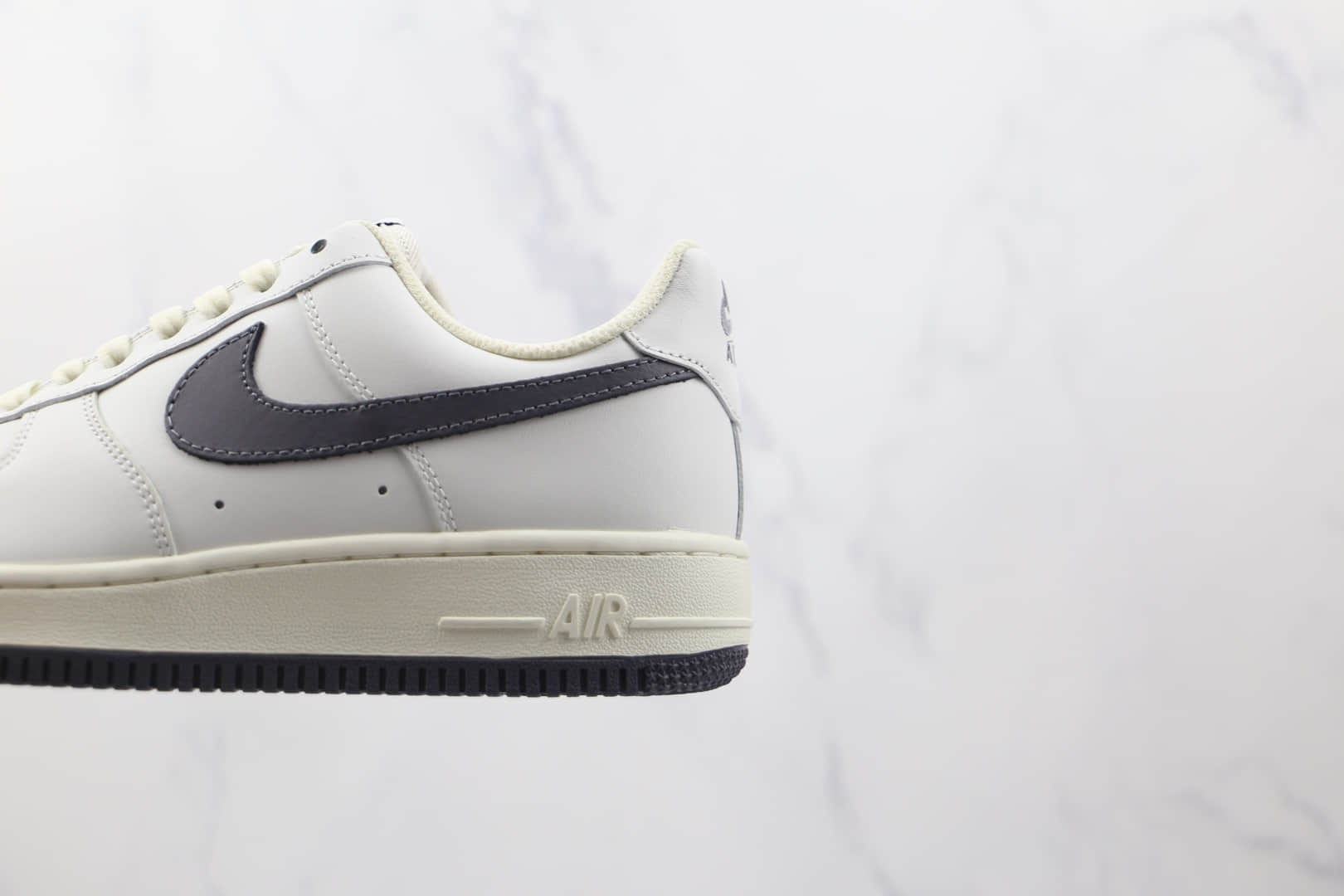 耐克Nike Air Force 1 Low 07纯原版本低帮空军一号奶咖灰色炫彩勾板鞋原楦头纸板打造 货号：DA0099-109