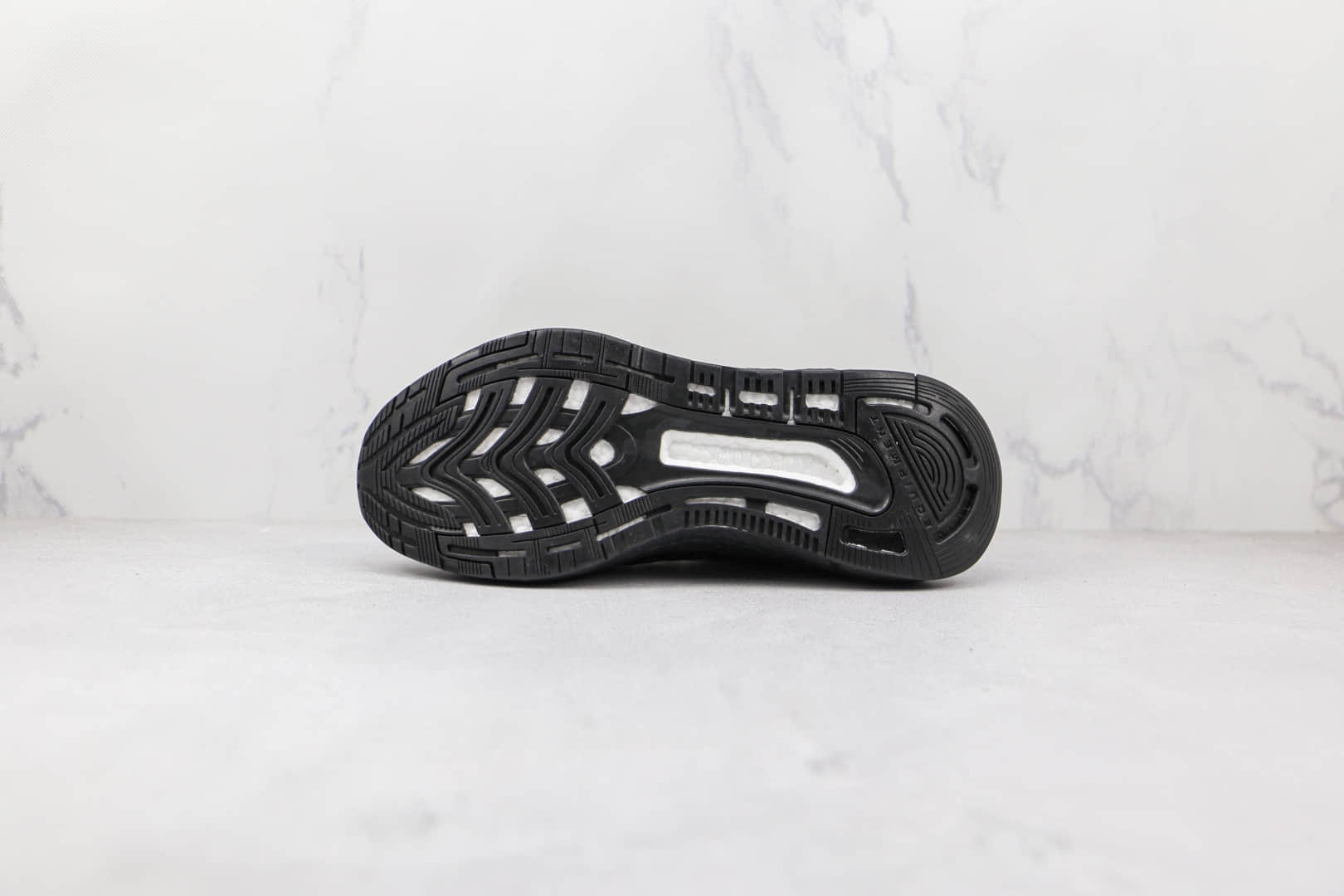 阿迪达斯ADIDAS EQUIPMENT+纯原版本黑色EQT爆米花跑鞋原鞋开模一比一打造 货号：H02752