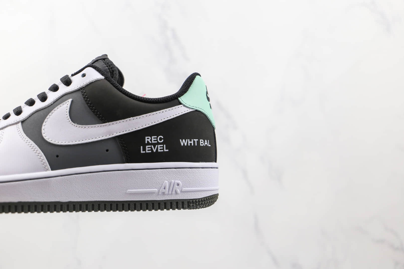 耐克Nike Air Force 1 Low Camcorder纯原版本低帮空军一号摄像机白灰黑色印字板鞋原盒原标 货号：DG5060-755