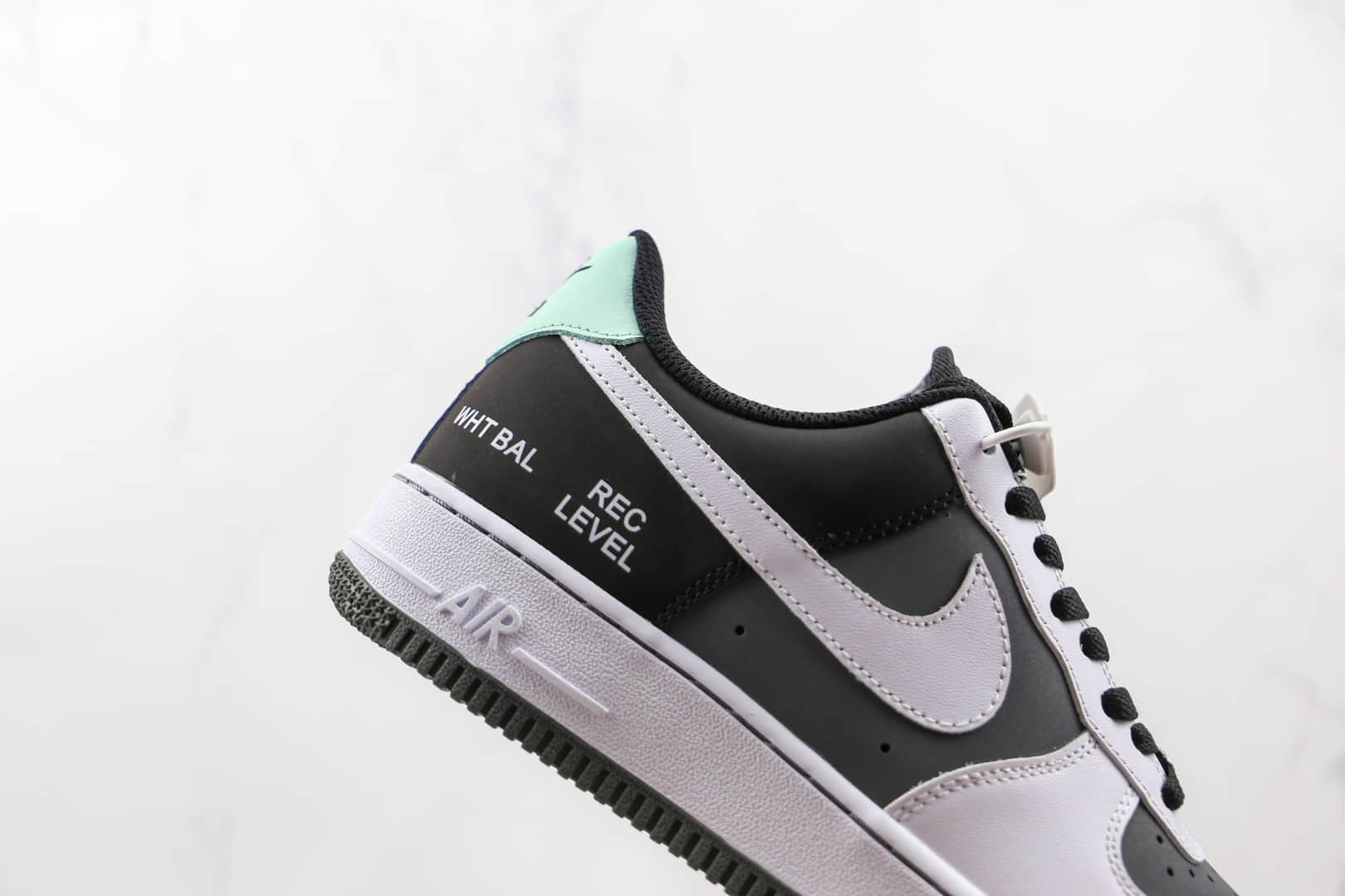 耐克Nike Air Force 1 Low Camcorder纯原版本低帮空军一号摄像机白灰黑色印字板鞋原盒原标 货号：DG5060-755