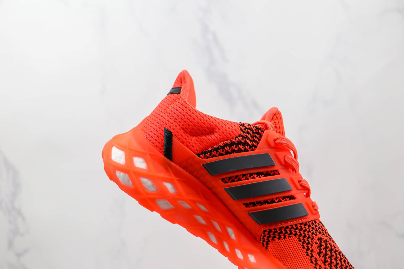 阿迪达斯Adidas Ultra Boost Web DNA纯原版本橘红黑色DNA爆米花跑鞋原楦头纸板打造 货号：GY4171
