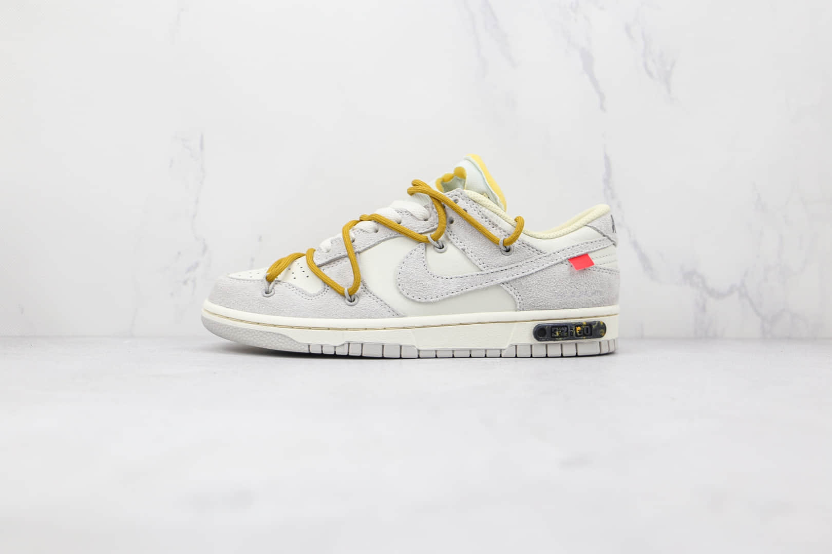 耐克Nike Dunk Low 50 x Off-White联名款纯原版本麂皮绒面灰白黄色板鞋原鞋开模一比一打造 货号：DJ0950-105