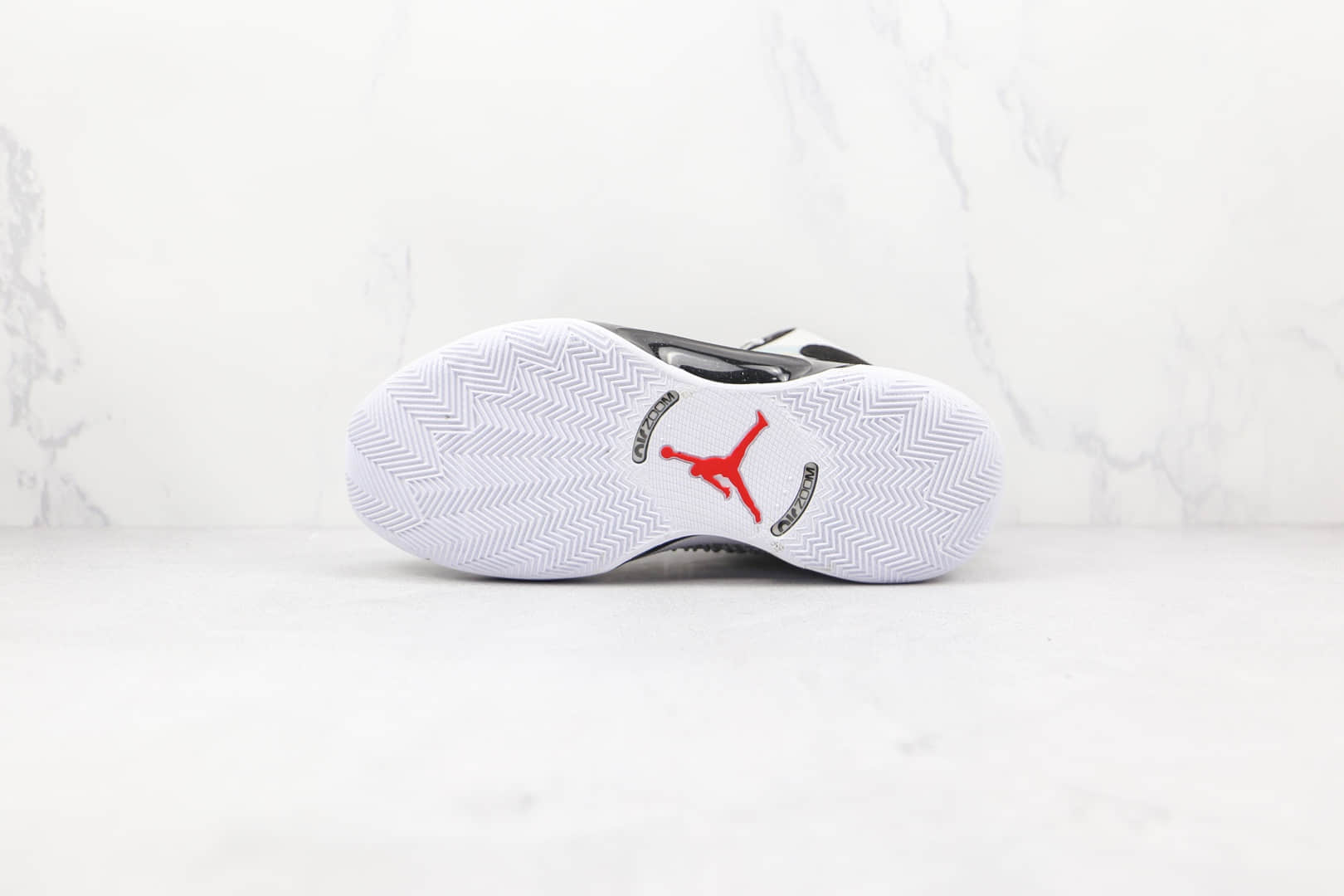 乔丹Air Jordan 35 DNA纯原版本黑白红色AJ35实战篮球鞋内置气垫支持实战 货号：CQ4228-001