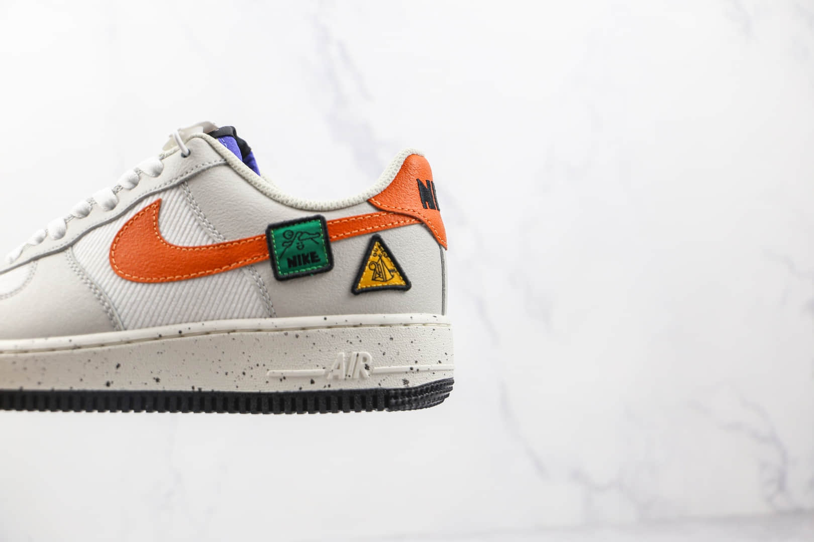 耐克Nike Air Force 1 Low BG纯原版本低帮空军一号米橙色马赛克板鞋内置气垫 货号：DO4657-081