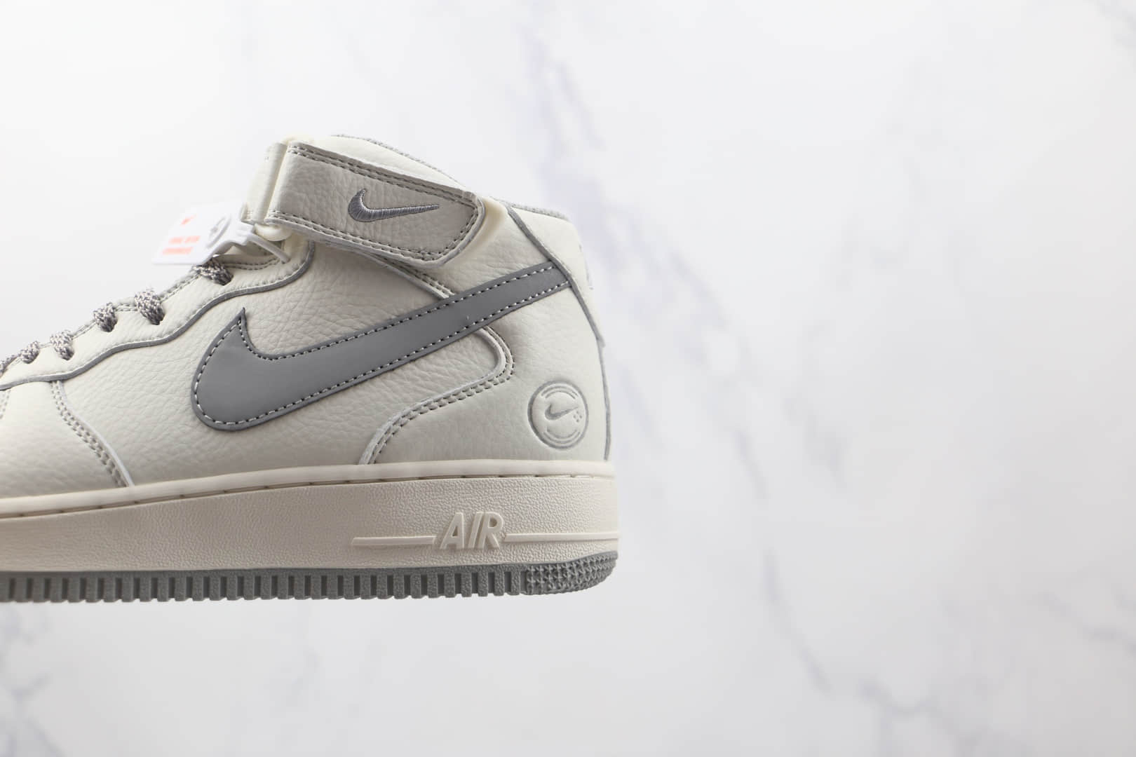 耐克Nike Air Force 1 Low NYC x Kith联名款纯原版本中帮空军一号白灰色满天星板鞋原鞋开模一比一打造 货号：CH1808-009
