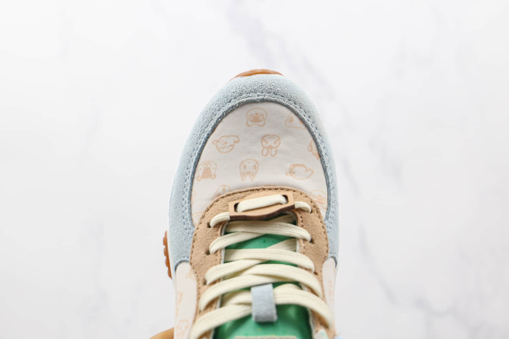 彪马PUMA X Animal Crossing联名款纯原版本动物森友会图案跑鞋原盒原标 货号：382961-01