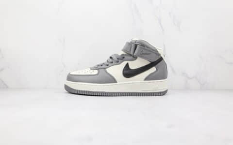 耐克Nike Air Force 1‘07纯原版本中帮空军一号白灰色黑钩板鞋内置气垫 货号：AQ3778-994