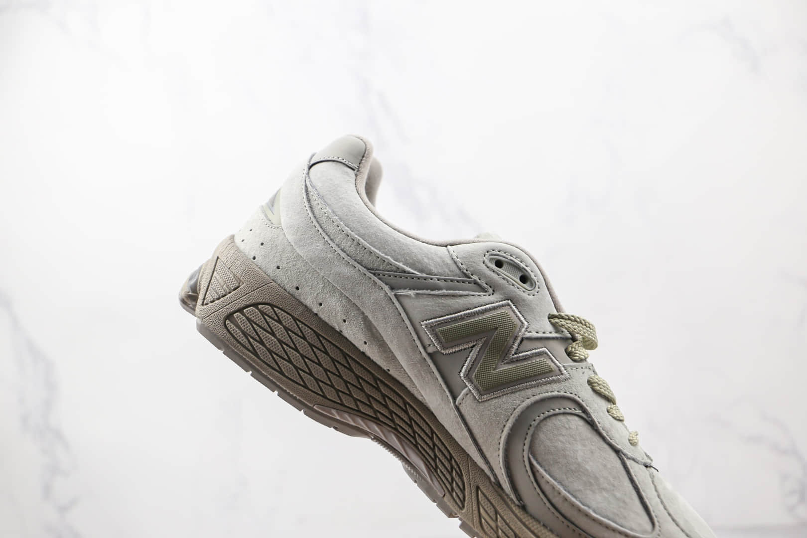 新百伦new balance 2002纯原版本复古NB2002R石灰色老爹鞋原盒原标 货号：ML2002RP