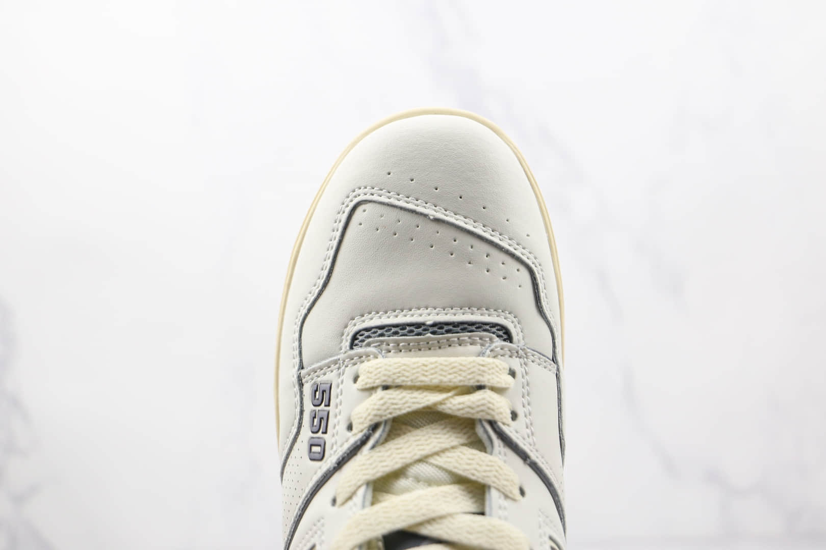 新百伦new balance 550纯原版本白灰色复古NB550慢跑鞋原档案数据开发 货号：BB550ALE