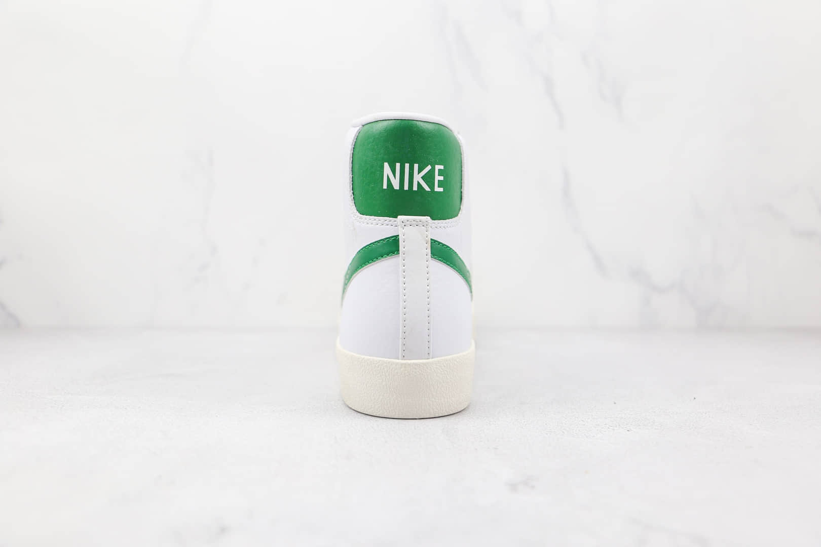 耐克NIKE Blazer MID‘77 VNTG纯原版本中高帮开拓者白绿色板鞋原盒原标 货号：BQ6806-115