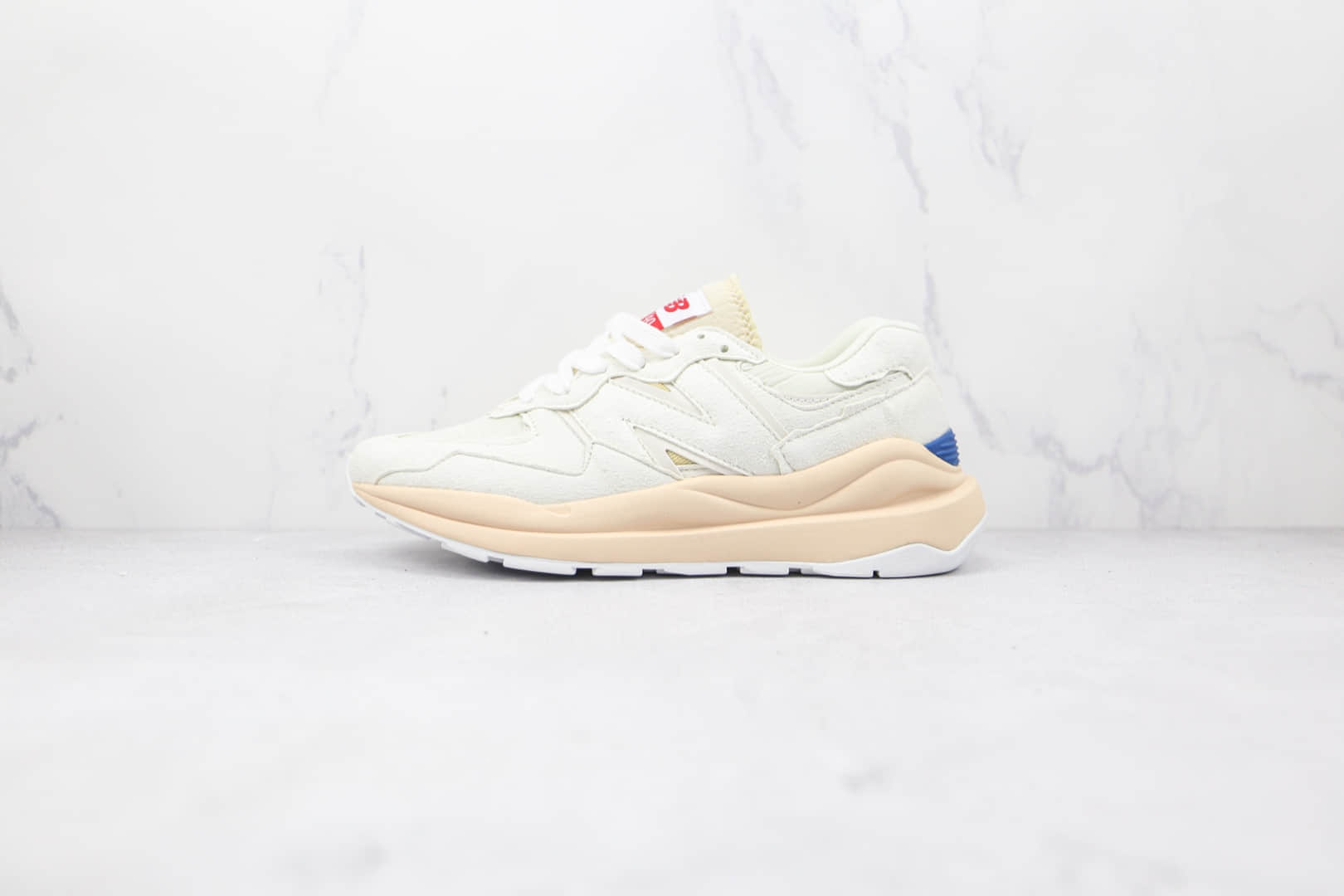 新百伦New Balance 5740纯原版本复古NB5740海盐白慢跑鞋原楦头纸板打造 货号：M5470DMP