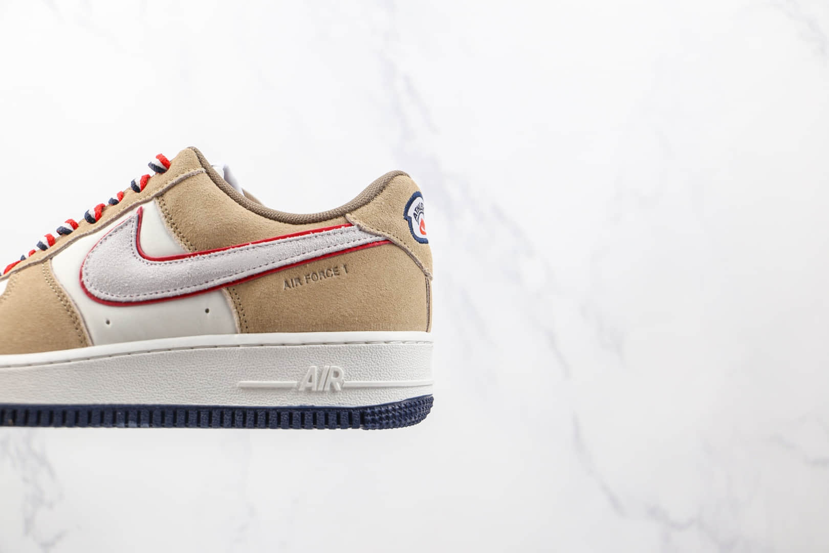 耐克Nike Air Force 1 Athletic Club纯原版本低帮空军一号西班牙毕尔巴鄂竞技俱乐部联名款米黄色红边板鞋原盒原标 货号：DQ5079-111