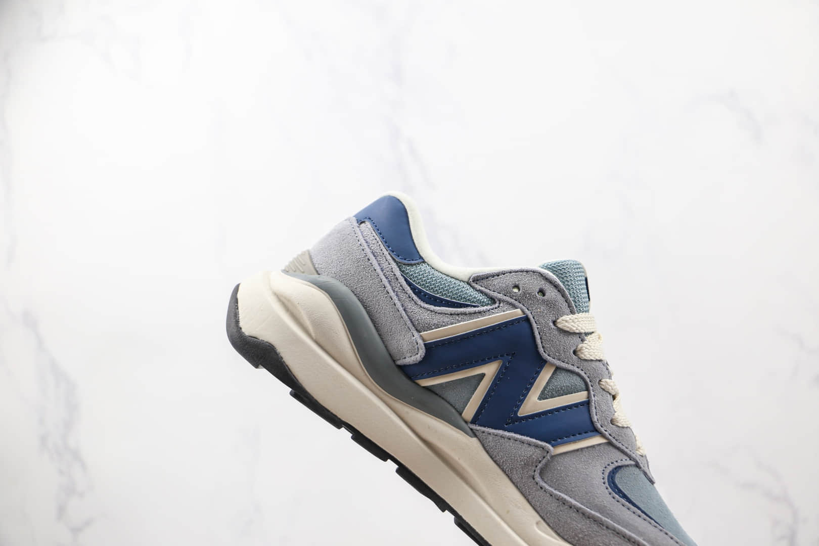 新百伦New Balance 5740纯原版本雾霭蓝NB5740慢跑鞋原楦头纸板打造 货号：W5740LX1