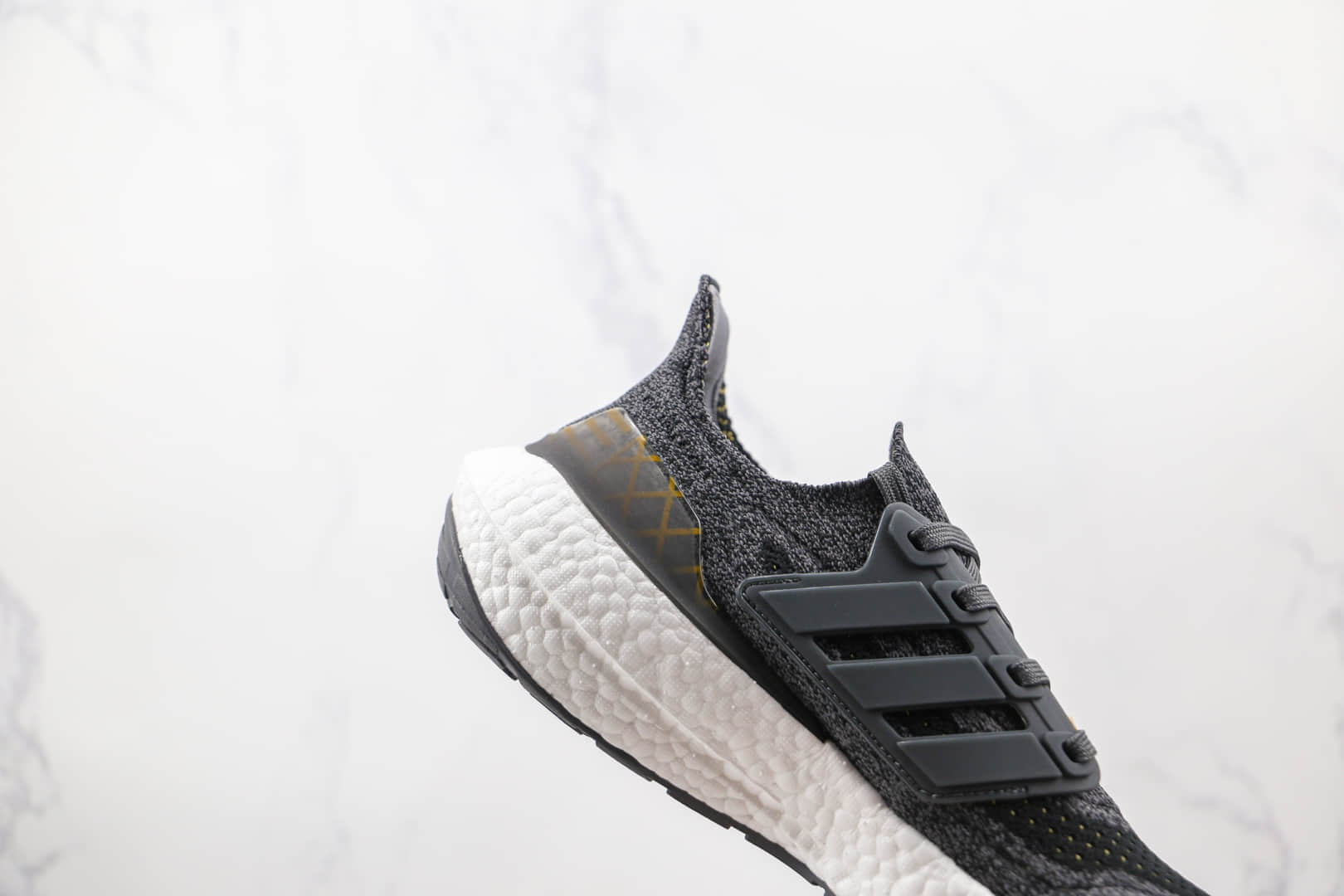 阿迪达斯Adidas ultra boost 2021纯原版本灰黑色UB7.0爆米花跑鞋原盒原标 货号：GW5838