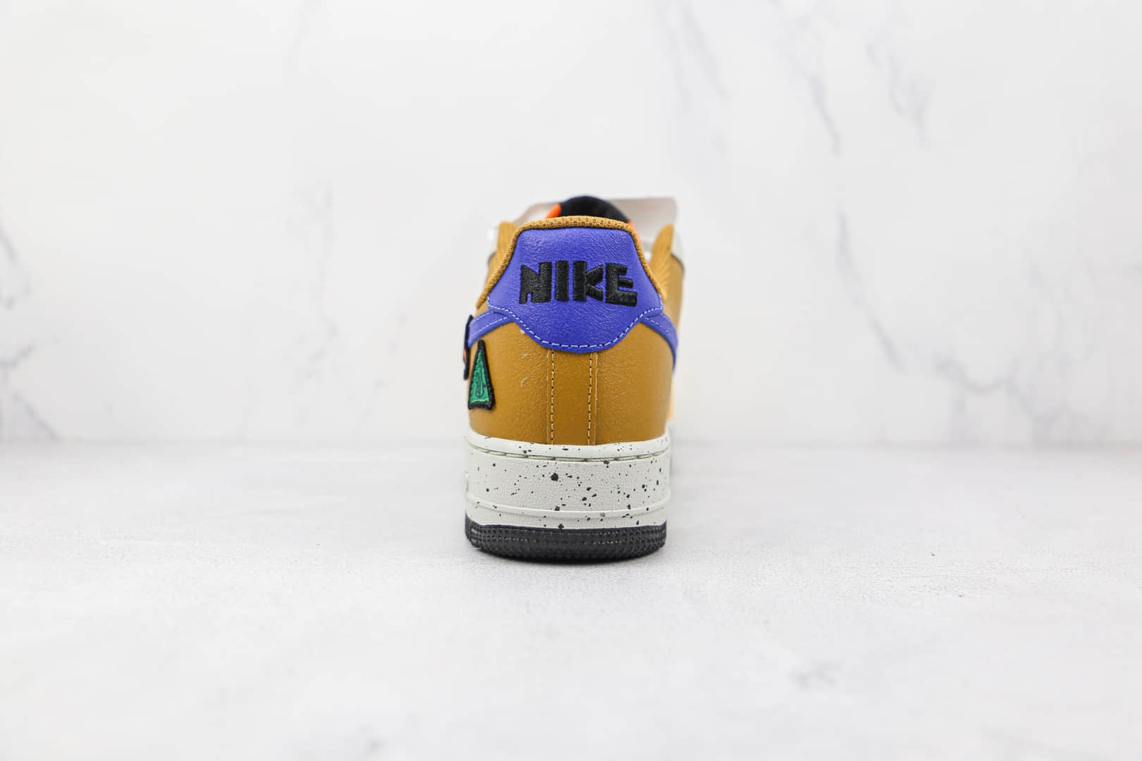 耐克Nike Air Force 1 Low ACG纯原版本低帮空军一号马赛克黄棕蓝色彩色拼接板鞋内置气垫 货号：DO4657-740