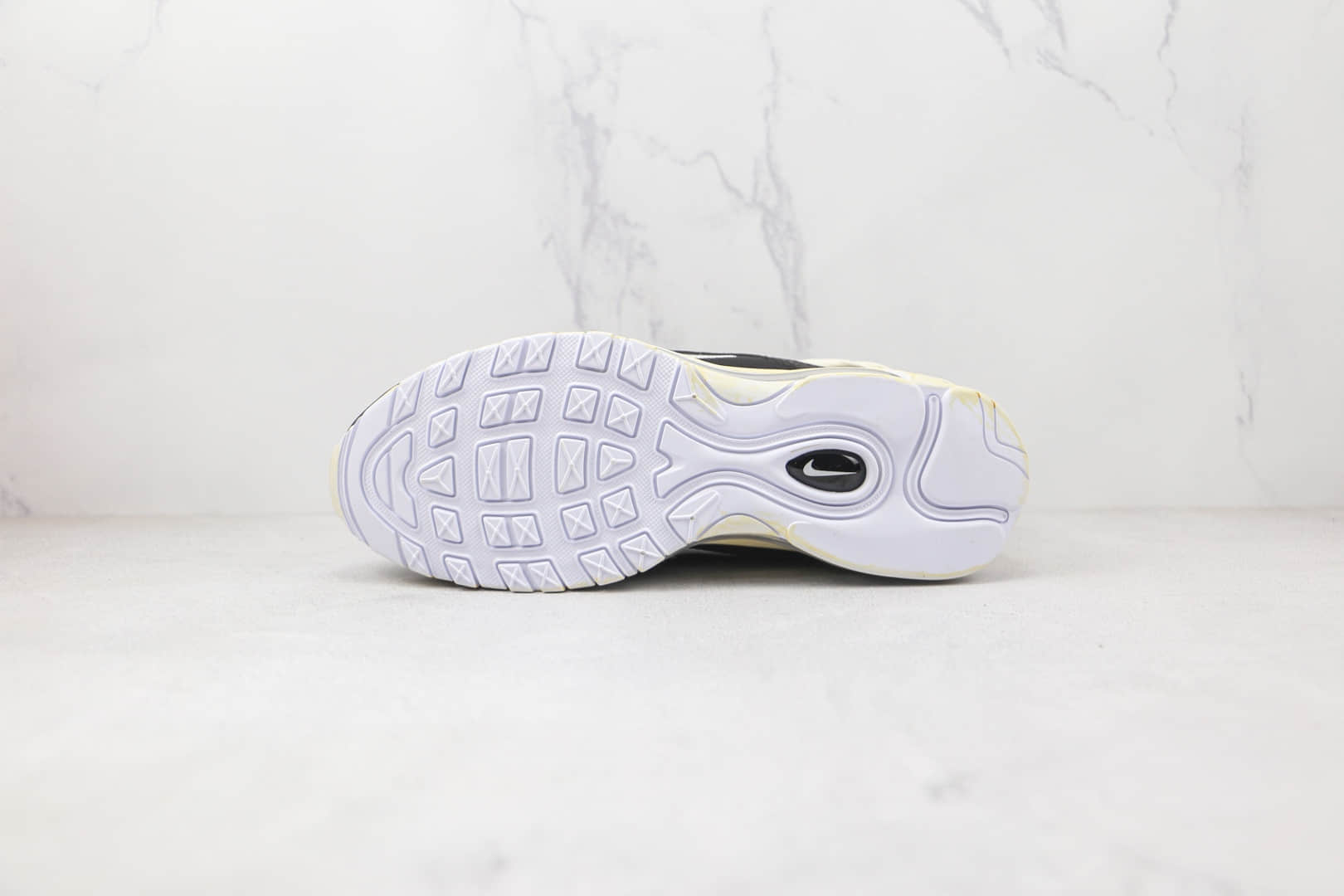 耐克Nike Air Max 97纯原版本黑白绑带Max97气垫鞋原楦头纸板打造 货号：921826-001