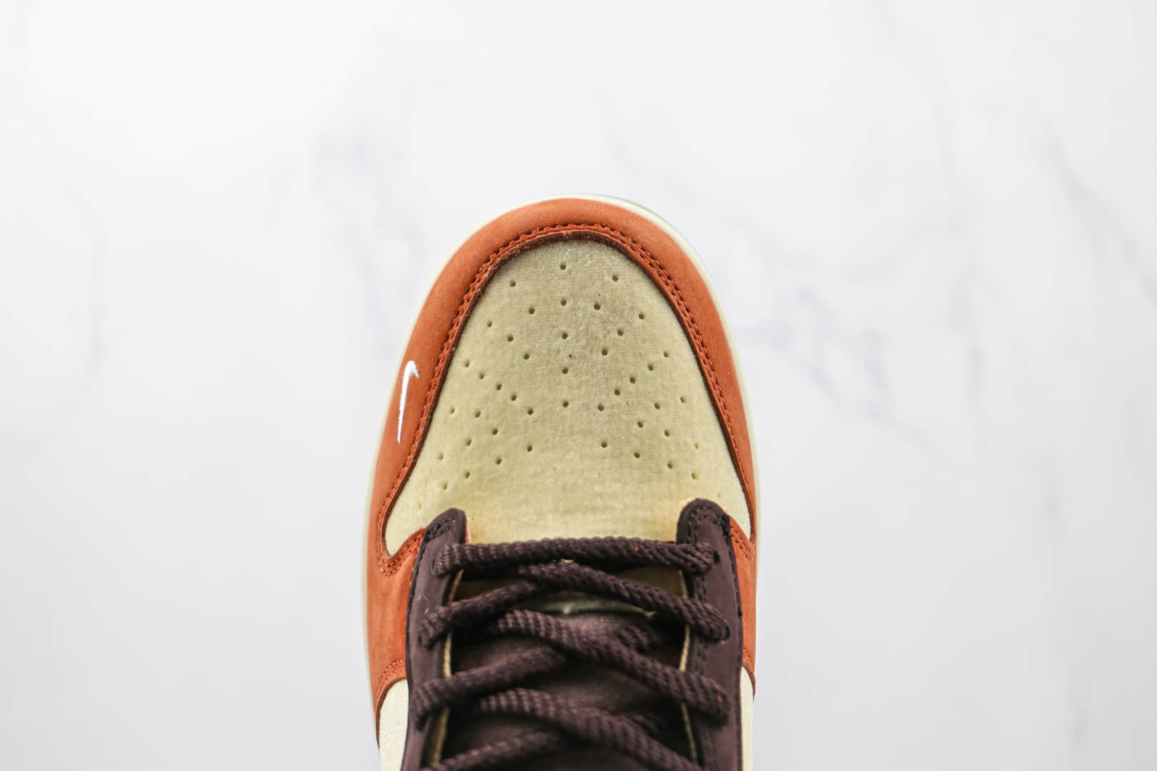 耐克Nike SB Dunk Mid x Social Status联名款纯原版本中帮SB DUNK巧克力牛奶果冻钩棕白粉色板鞋原盒原标 货号：DJ1173-700
