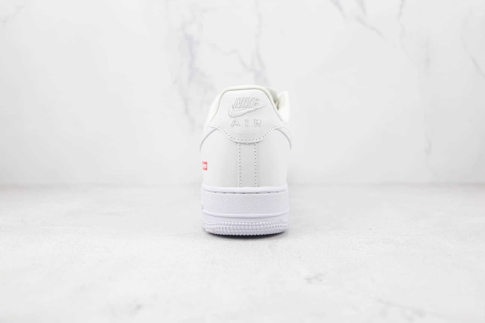 耐克Nike Air Force 1 x supreme联名款纯原版本低帮空军一号白色板鞋原楦头纸板打造 货号：CU9225-100