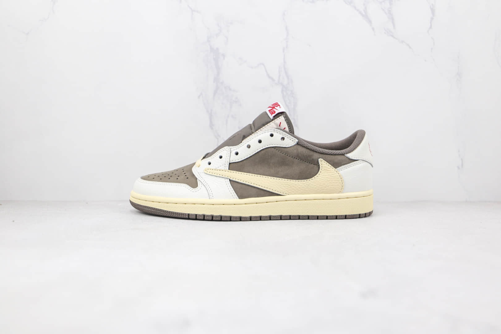 乔丹Nike Air Jordan 1 Low OG Reverse Mocha x Travis Scott联名款纯原版本低帮AJ1倒勾反转摩卡棕白板鞋原楦头纸板打造 货号：DM7866-162