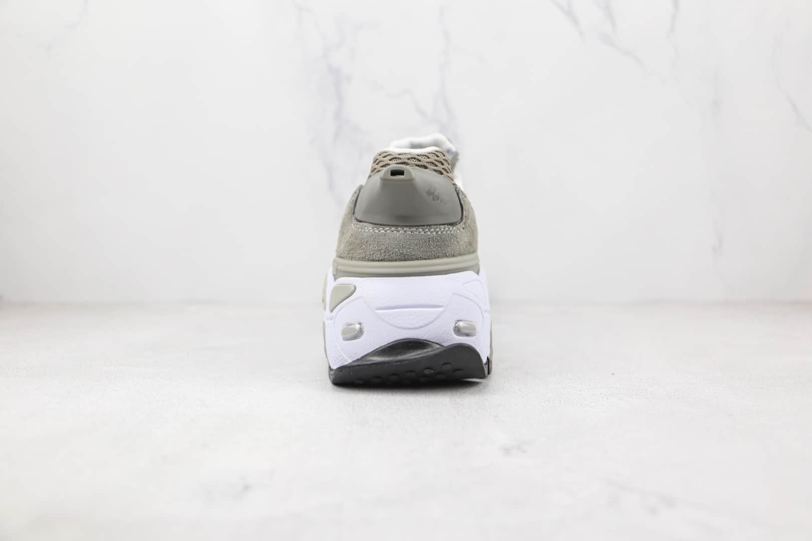 新百伦New Balance 574 Yurt x Salehe Bembury联名款纯原版本灰色NB574慢跑鞋原楦头纸板打造 货号：MS574YSC